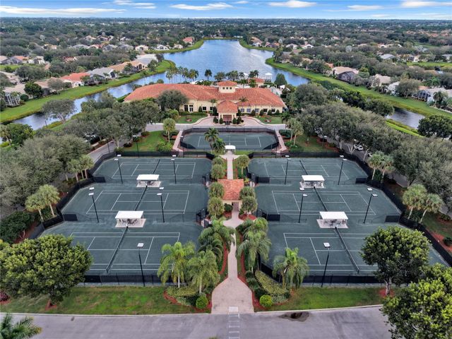 7398 Kahana Dr, Boynton Beach, FL 33437