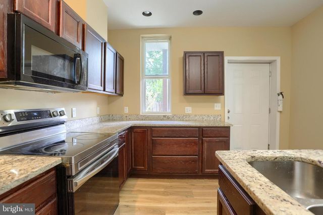 1622 MARKET ST, Harrisburg, PA 17103