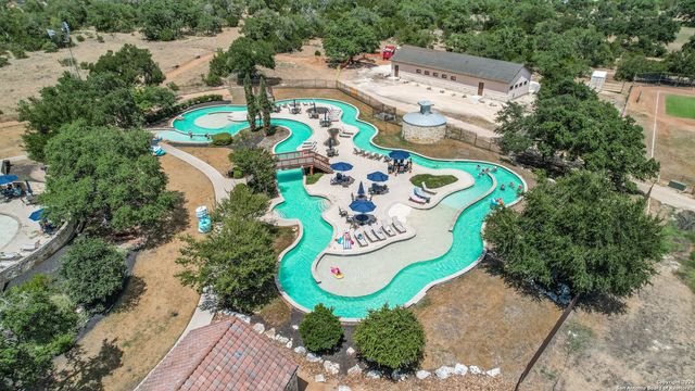 318 IRON HL, New Braunfels, TX 78132