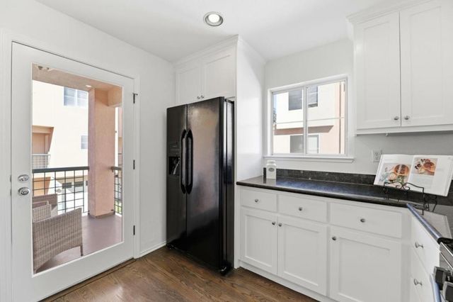 992 Alpine Terrace 6, Sunnyvale, CA 94086