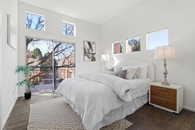 992 Alpine Terrace 6, Sunnyvale, CA 94086