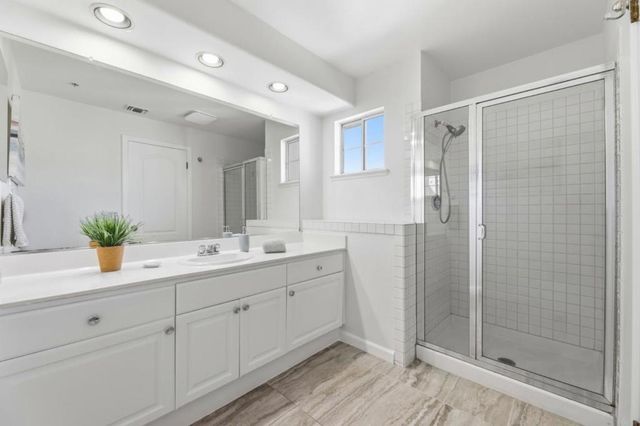 992 Alpine Terrace 6, Sunnyvale, CA 94086