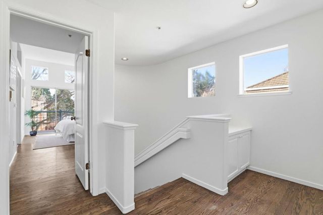 992 Alpine Terrace 6, Sunnyvale, CA 94086