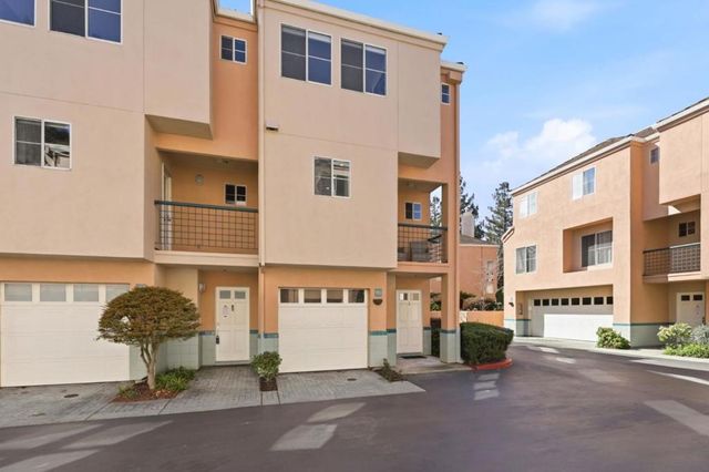 992 Alpine Terrace 6, Sunnyvale, CA 94086