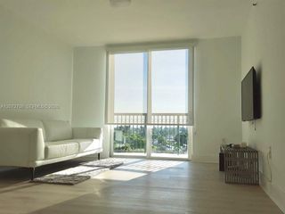 8888 Collins Avenue 512, Surfside, FL 33154