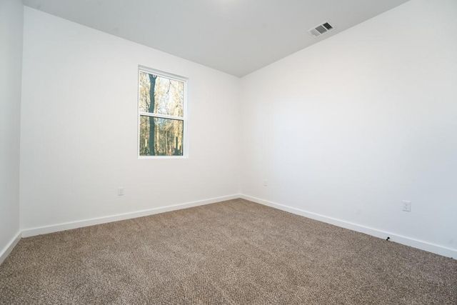 165 Nuuanu LN, Bastrop, TX 78602