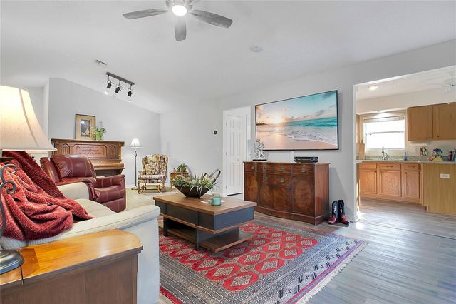 738 GRAND VISTA TRAIL, Leesburg, FL 34748