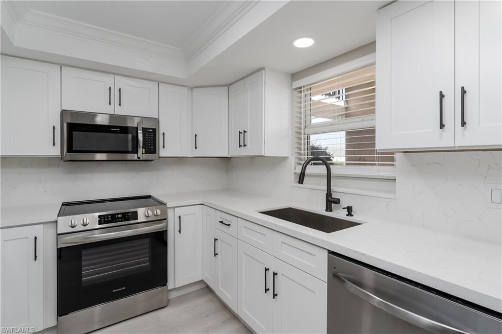 5419 Rattlesnake Hammock RD 107F, NAPLES, FL 34113 — photo 3