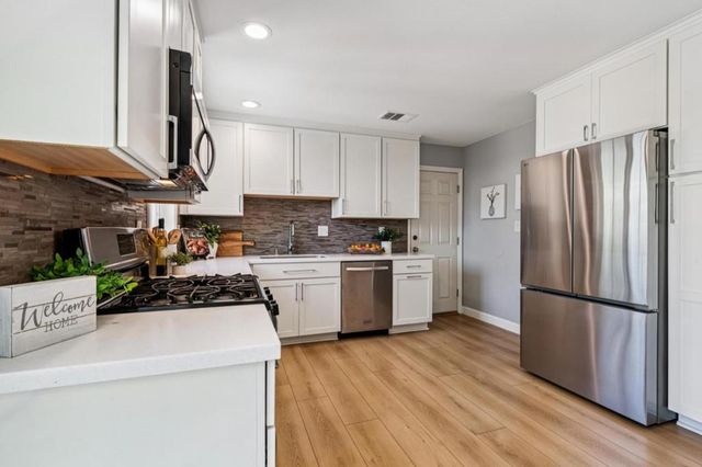 6467 Mirabeau Drive, Newark, CA 94560