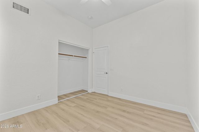 21702 N 67th Lane, Glendale, AZ 85308