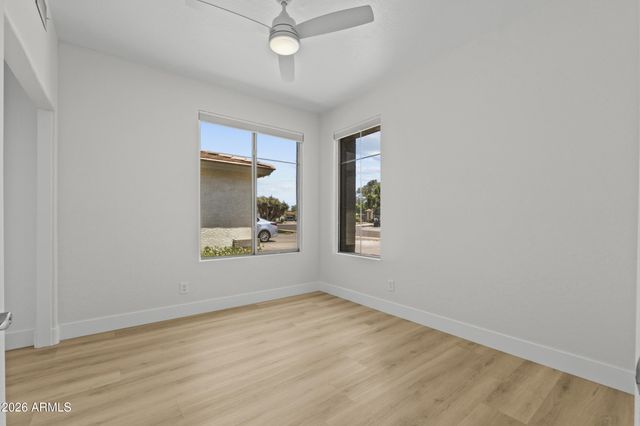 21702 N 67th Lane, Glendale, AZ 85308