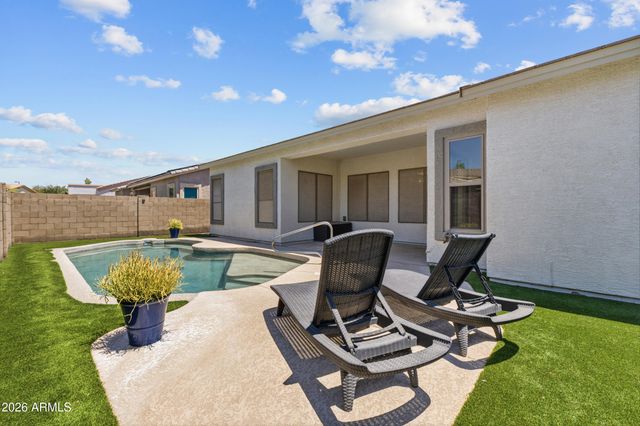 21702 N 67th Lane, Glendale, AZ 85308