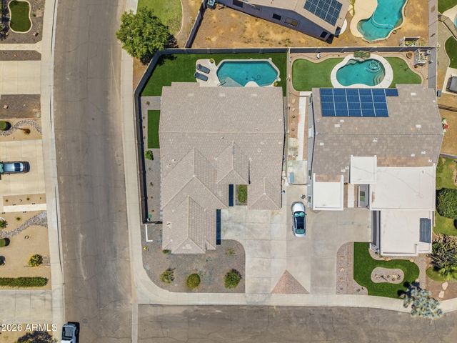 21702 N 67th Lane, Glendale, AZ 85308