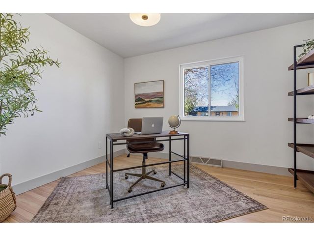 5530 E Gill Pl, Denver, CO 80246