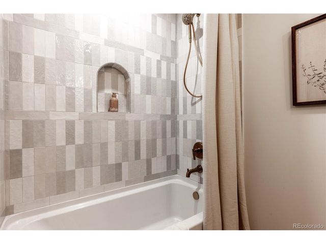 5530 E Gill Pl, Denver, CO 80246