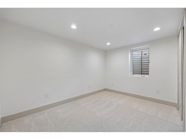 5530 E Gill Pl, Denver, CO 80246