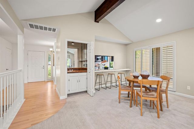 140 Morning Dove Ln, Folsom, CA 95630