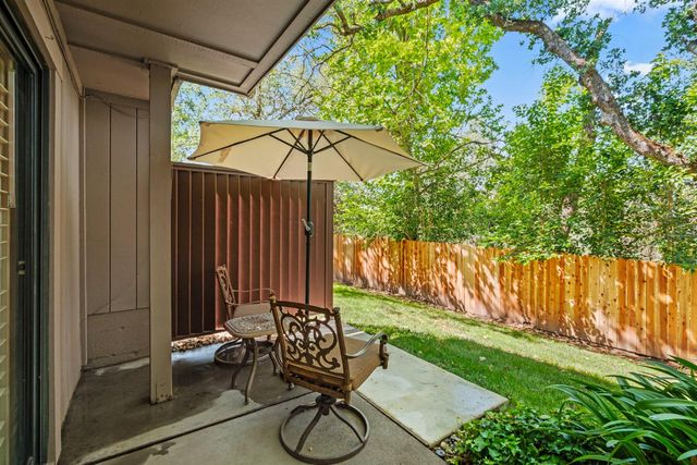 140 Morning Dove Ln, Folsom, CA 95630