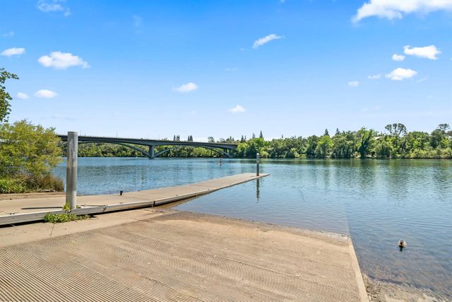 140 Morning Dove Ln, Folsom, CA 95630