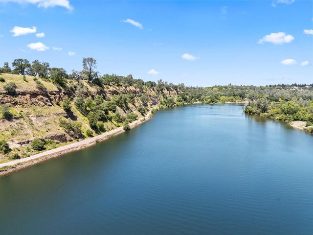 140 Morning Dove Ln, Folsom, CA 95630