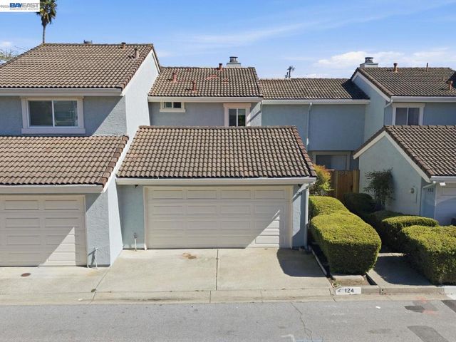 124 Westgate Cir, San Pablo, CA 94806