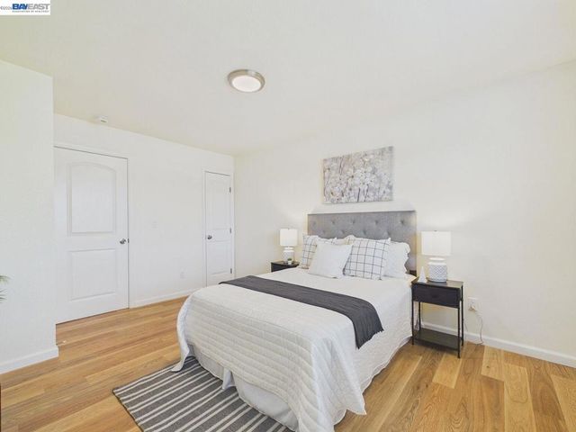 124 Westgate Cir, San Pablo, CA 94806