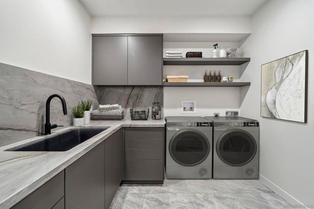 2035 Evergreen, San Diego, CA 92106