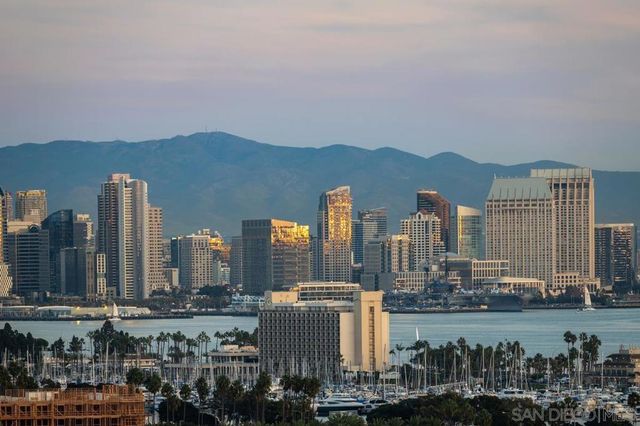 2035 Evergreen, San Diego, CA 92106