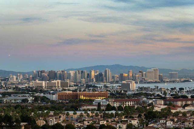 2035 Evergreen, San Diego, CA 92106