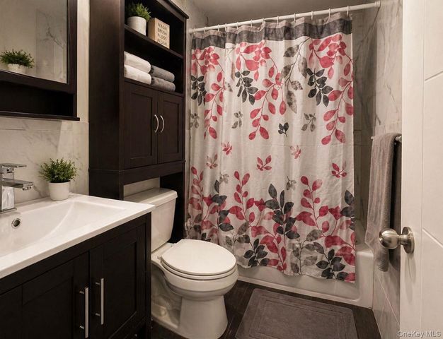 157-18 65th Avenue, Fresh Meadows, NY 11367