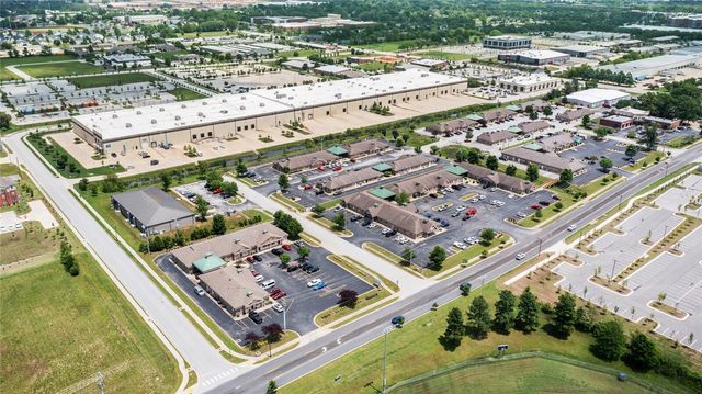 2701 SE G Street Suite 5, Bentonville, AR 72712