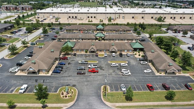 2701 SE G Street Suite 5, Bentonville, AR 72712