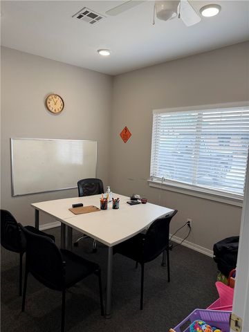 2701 SE G Street Suite 5, Bentonville, AR 72712