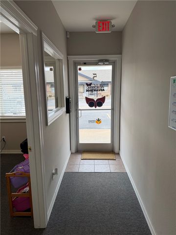 2701 SE G Street Suite 5, Bentonville, AR 72712
