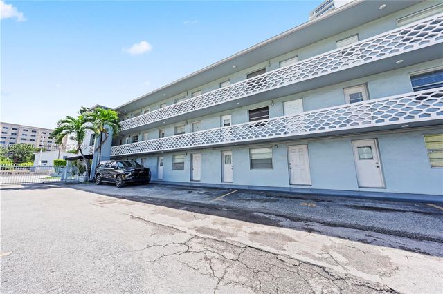 1610 NW N River Dr 201, Miami, FL 33125