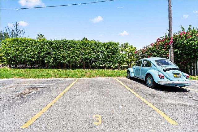 1610 NW N River Dr 201, Miami, FL 33125