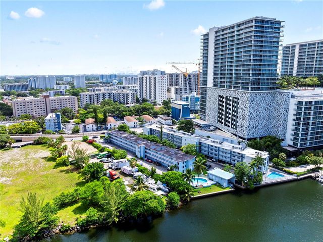 1610 NW N River Dr 201, Miami, FL 33125