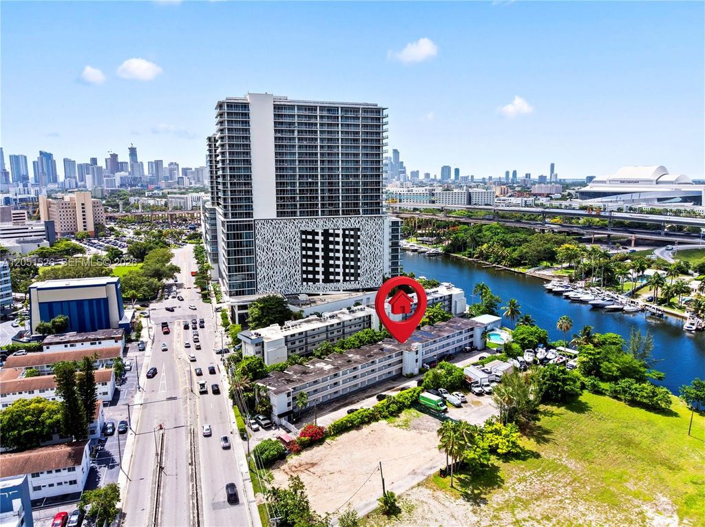 1610 NW N River Dr 201, Miami, FL 33125