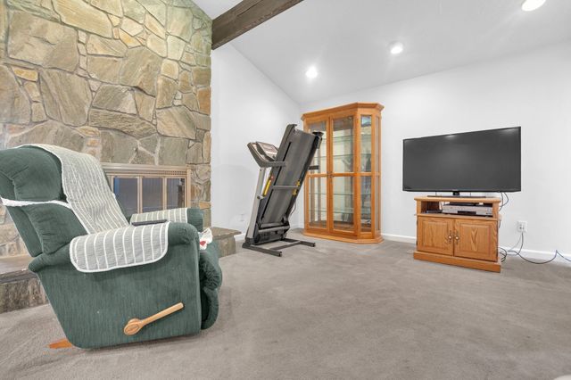 80 Winter St, Ashland, MA 01721