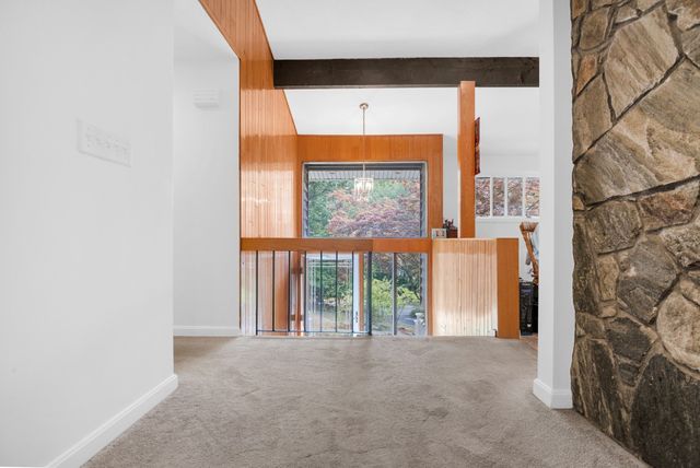 80 Winter St, Ashland, MA 01721