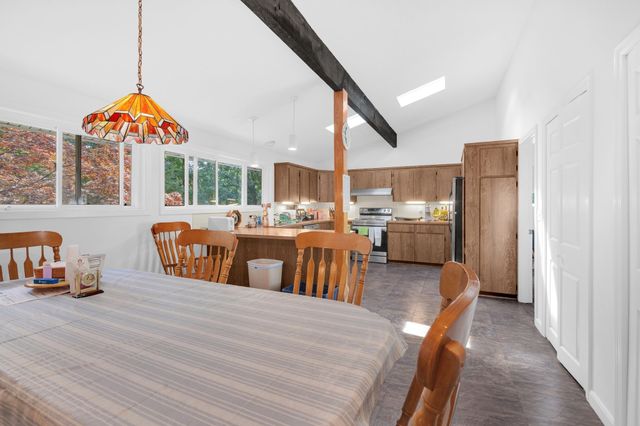 80 Winter St, Ashland, MA 01721