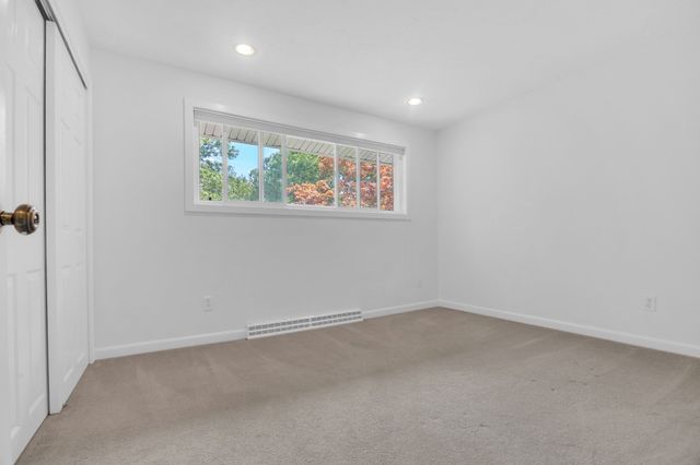 80 Winter St, Ashland, MA 01721