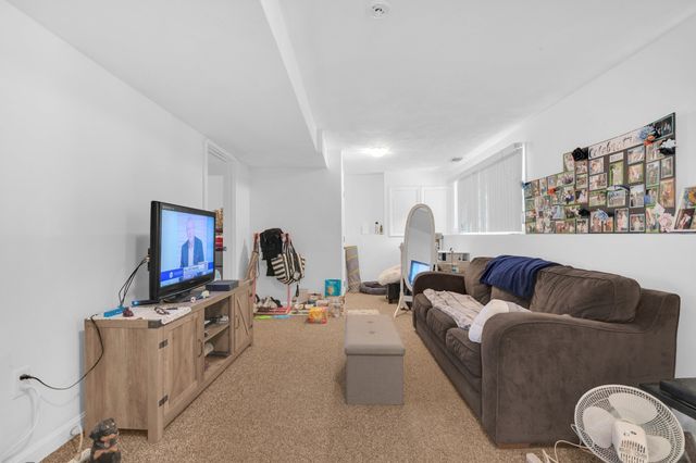 80 Winter St, Ashland, MA 01721