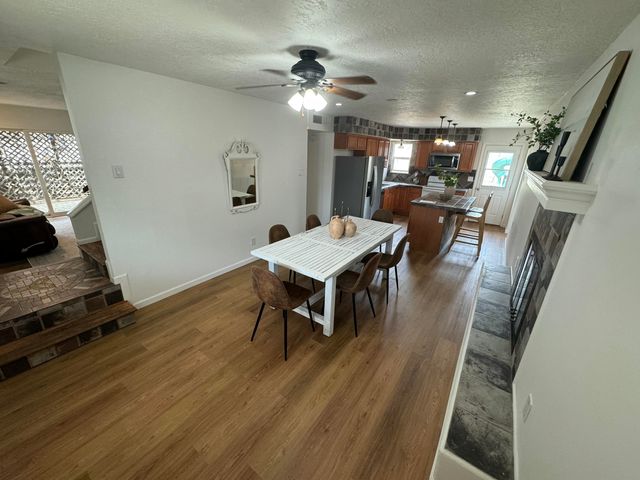 11609 Palm Springs Avenue NE, Albuquerque, NM 87111