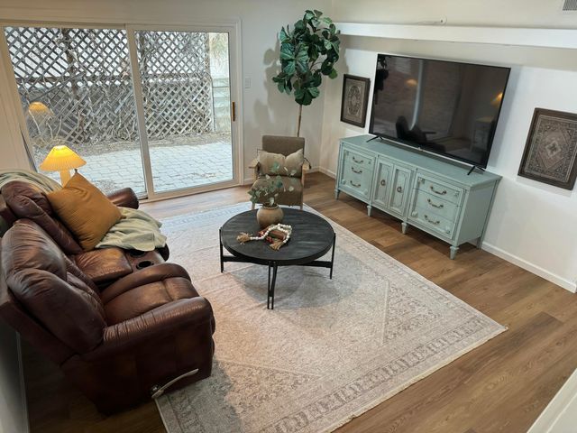 11609 Palm Springs Avenue NE, Albuquerque, NM 87111