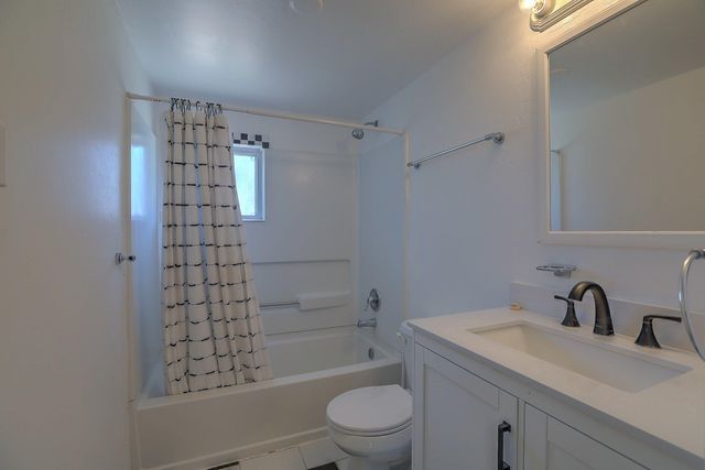 11609 Palm Springs Avenue NE, Albuquerque, NM 87111