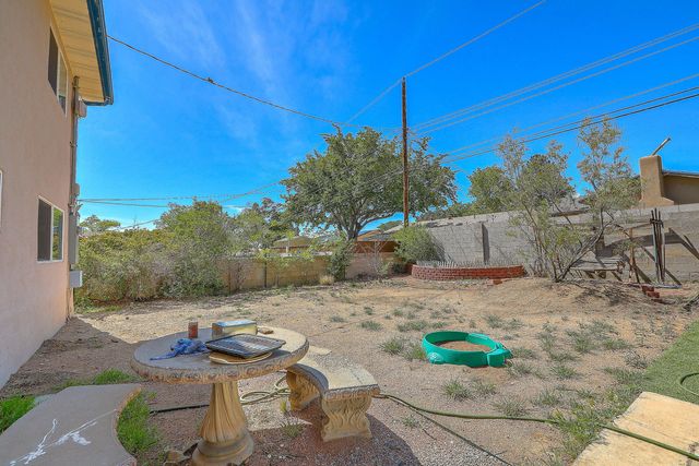 11609 Palm Springs Avenue NE, Albuquerque, NM 87111