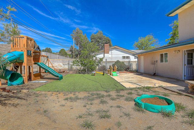 11609 Palm Springs Avenue NE, Albuquerque, NM 87111