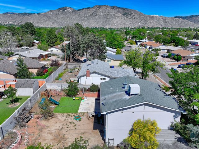 11609 Palm Springs Avenue NE, Albuquerque, NM 87111