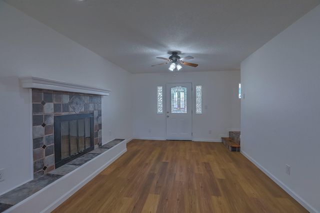 11609 Palm Springs Avenue NE, Albuquerque, NM 87111